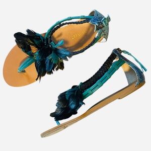 Nine West Snakeskin Feathers Dream Catch Thong Ankle Strap Sandals Size 6.5